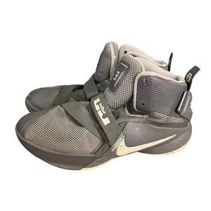 Youth Nike Lebron James -776471003 High‎ Top Basketball Sneakers Size 5.5Y